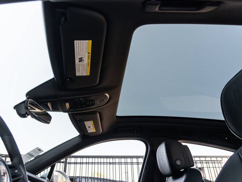 Certified 2026 Porsche Cayenne E-Hybrid Coupe AWD/4WD image 27