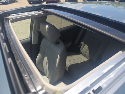 New 2027 Honda HR-V EX-L image 3