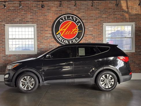 Used 2015 Hyundai Santa Fe Sport w/ Option Group 04 image 9