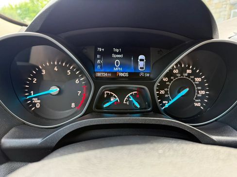 Used 2019 Ford Escape SE AWD/4WD image 23