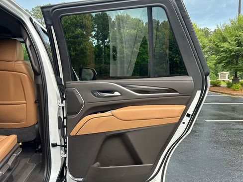 Used 2024 Cadillac Escalade Sport AWD/4WD image 60