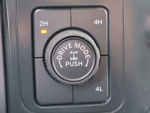 Certified 2025 Ford F150 XLT w/ Equipment Group 301A Standard image 6