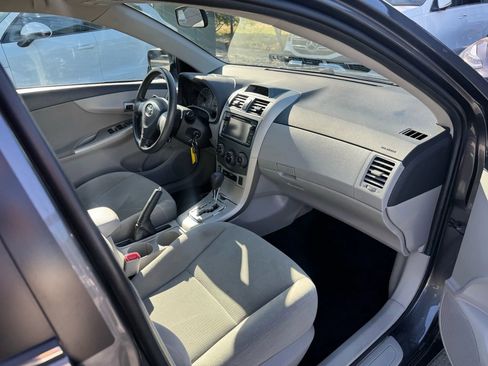 Used 2013 Toyota Corolla L image 17
