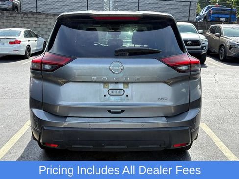Certified 2025 Nissan Rogue SV AWD/4WD image 5