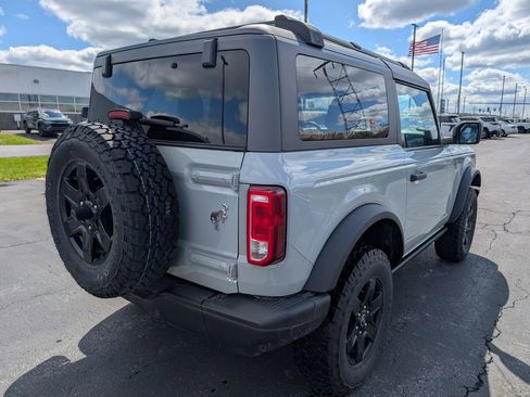 Used 2024 Ford Bronco Black Diamond AWD/4WD image 8