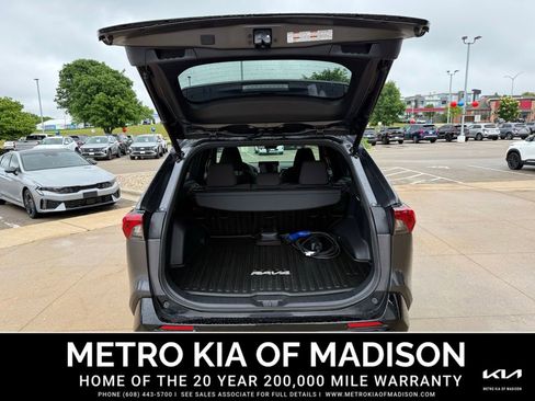 Used 2023 Toyota RAV4 SE w/ Weather & Moonroof Package AWD/4WD image 28