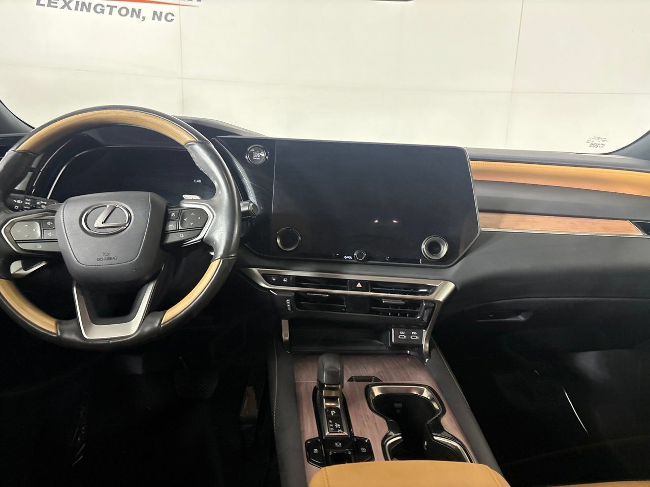 Used 2024 Lexus RX 350 Premium Plus w/ Convenience Package FWD image 24