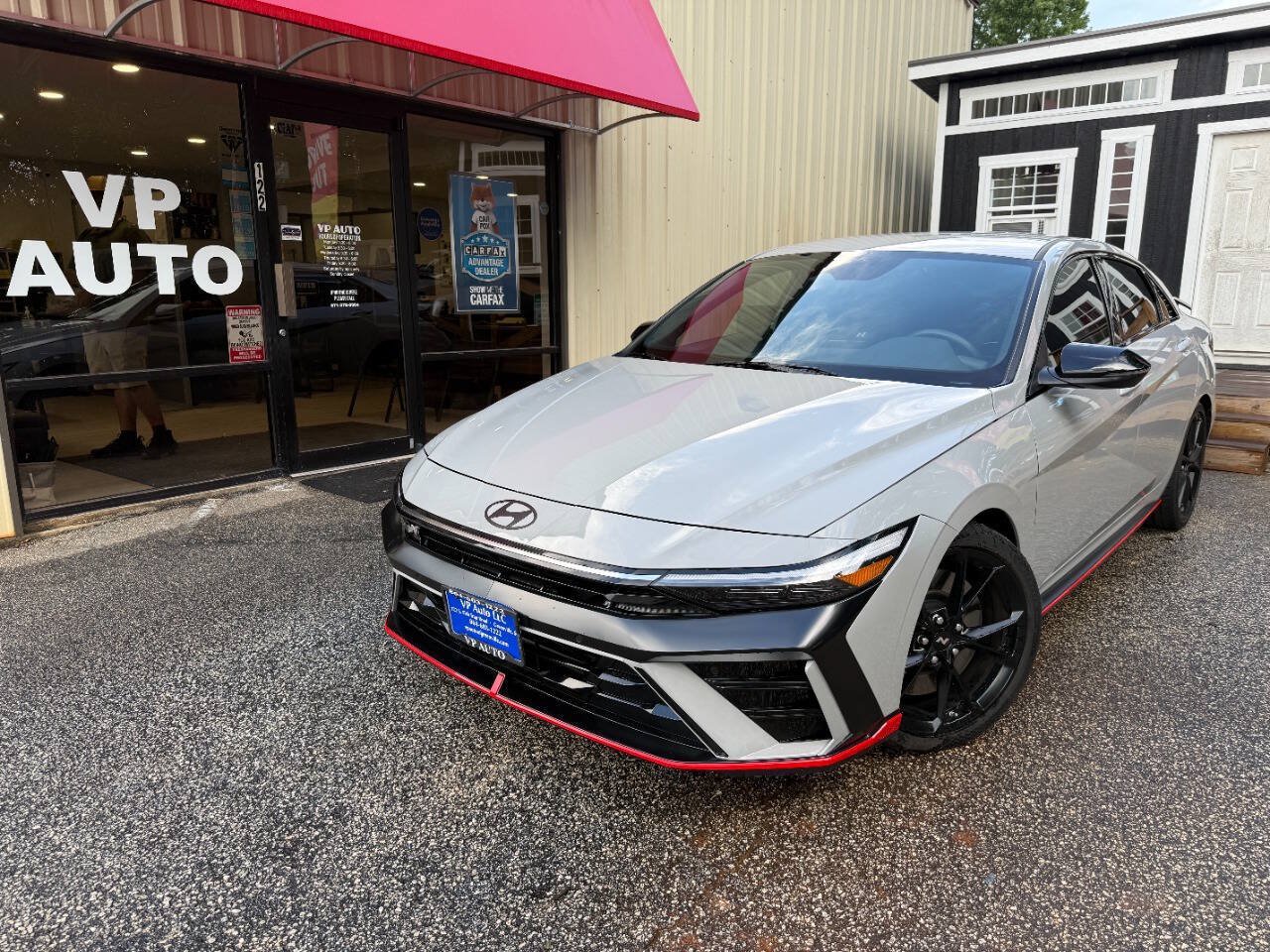 Used 2025 Hyundai Elantra N FWD image 9