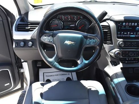Used 2018 Chevrolet Tahoe LT AWD/4WD image 17