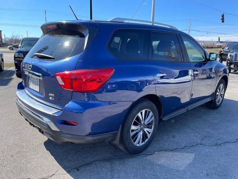 Used 2017 Nissan Pathfinder SV w/ Trailer Tow Package image 3