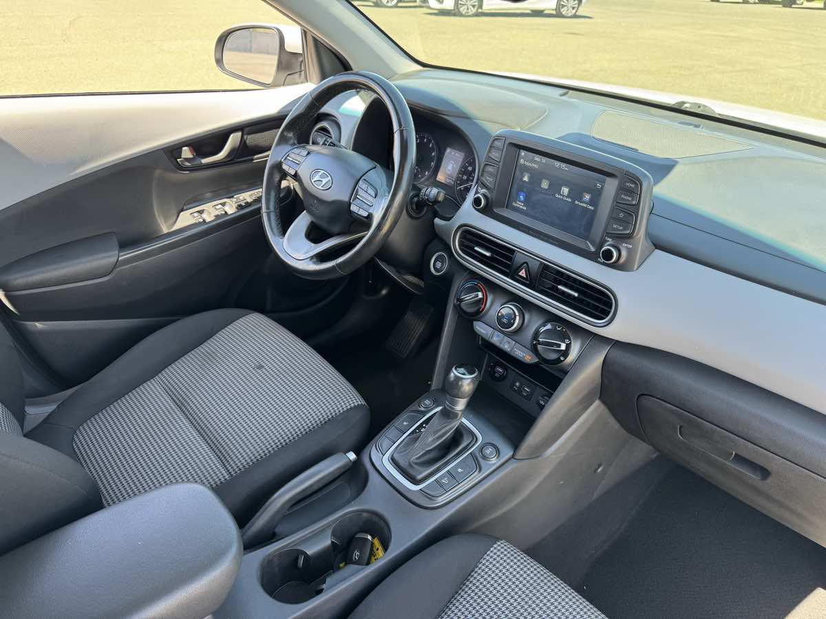 Used 2019 Hyundai Kona SEL w/ SEL Tech Package 02 AWD/4WD image 15