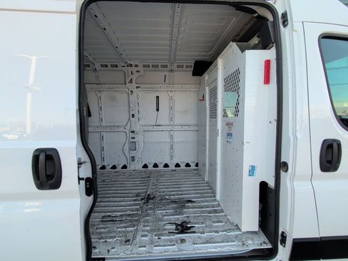 Used 2022 RAM ProMaster 2500 image 15