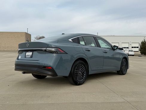 New 2026 Nissan Sentra SV image 3