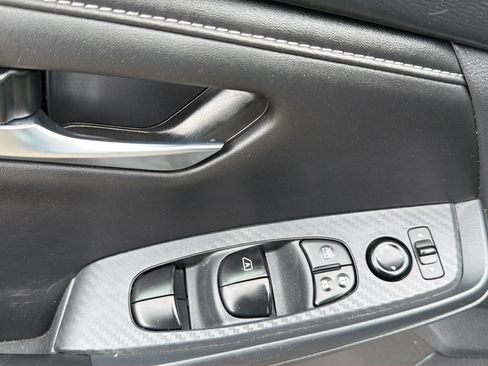 Certified 2024 Nissan Sentra SV FWD image 18