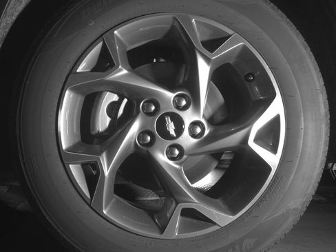 Used 2025 Chevrolet Trax LT FWD image 12