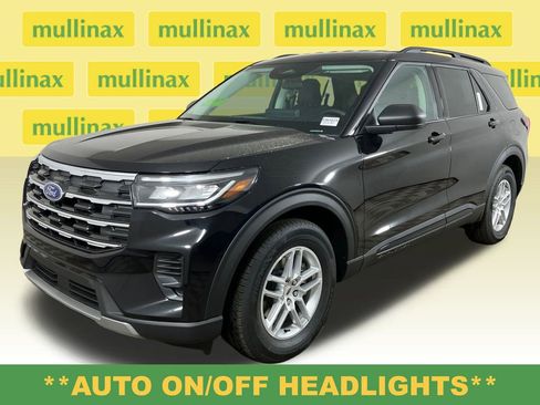 New 2026 Ford Explorer Active image 14