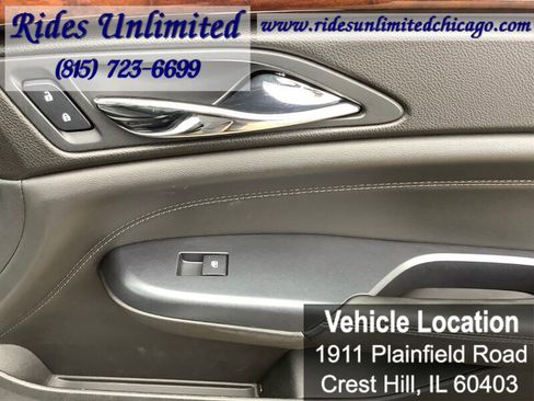 Used 2013 Cadillac SRX Luxury w/ Driver Awareness Package image 37