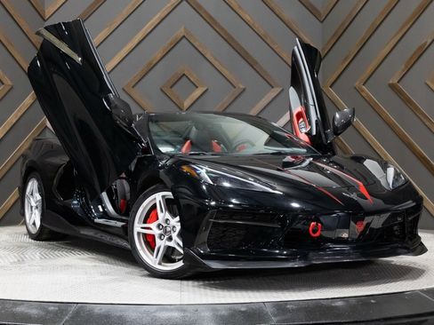 Used 2021 Chevrolet Corvette Stingray Premium Conv w/ Z51 Performance Package image 21