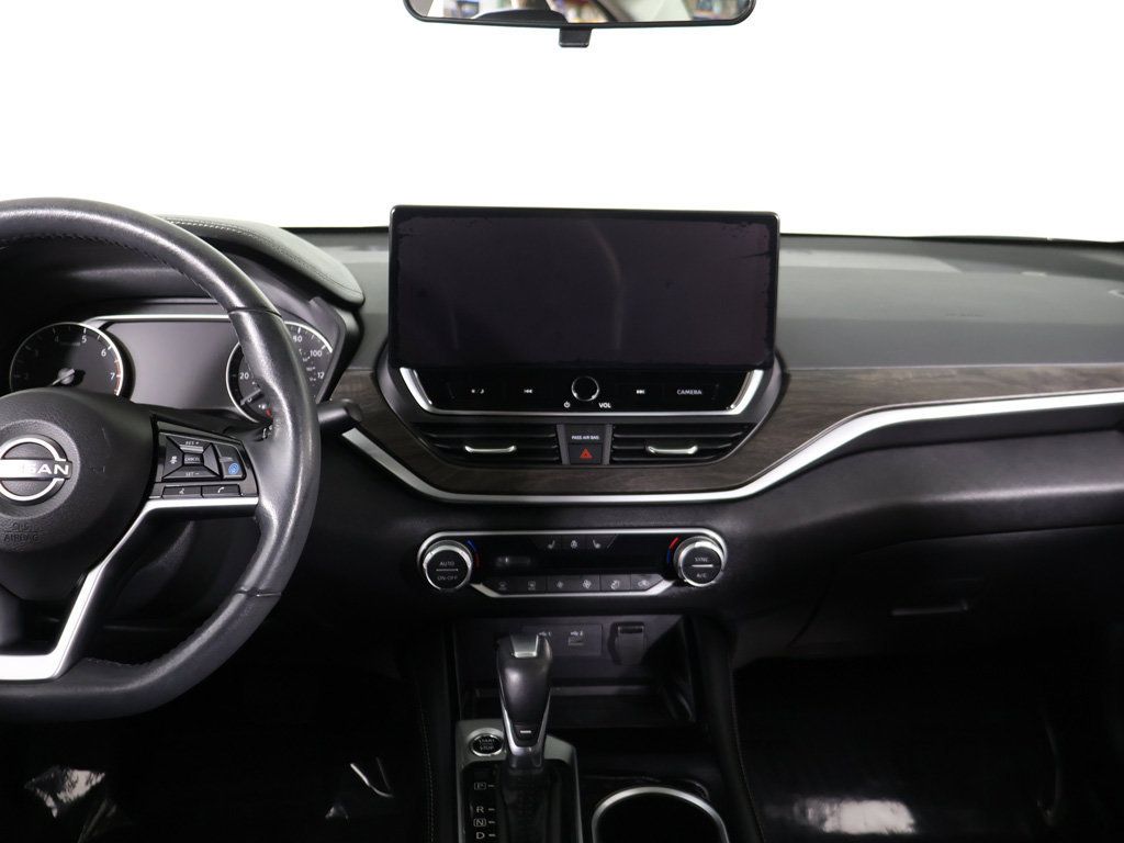Used 2023 Nissan Altima 2.5 SL AWD/4WD image 39