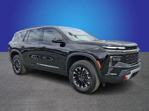 New 2026 Chevrolet Traverse Z71 image 2