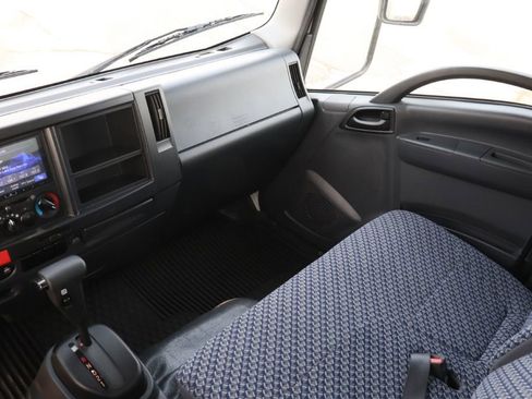 Used 2023 Chevrolet Low Cab Forward 5500XD image 12