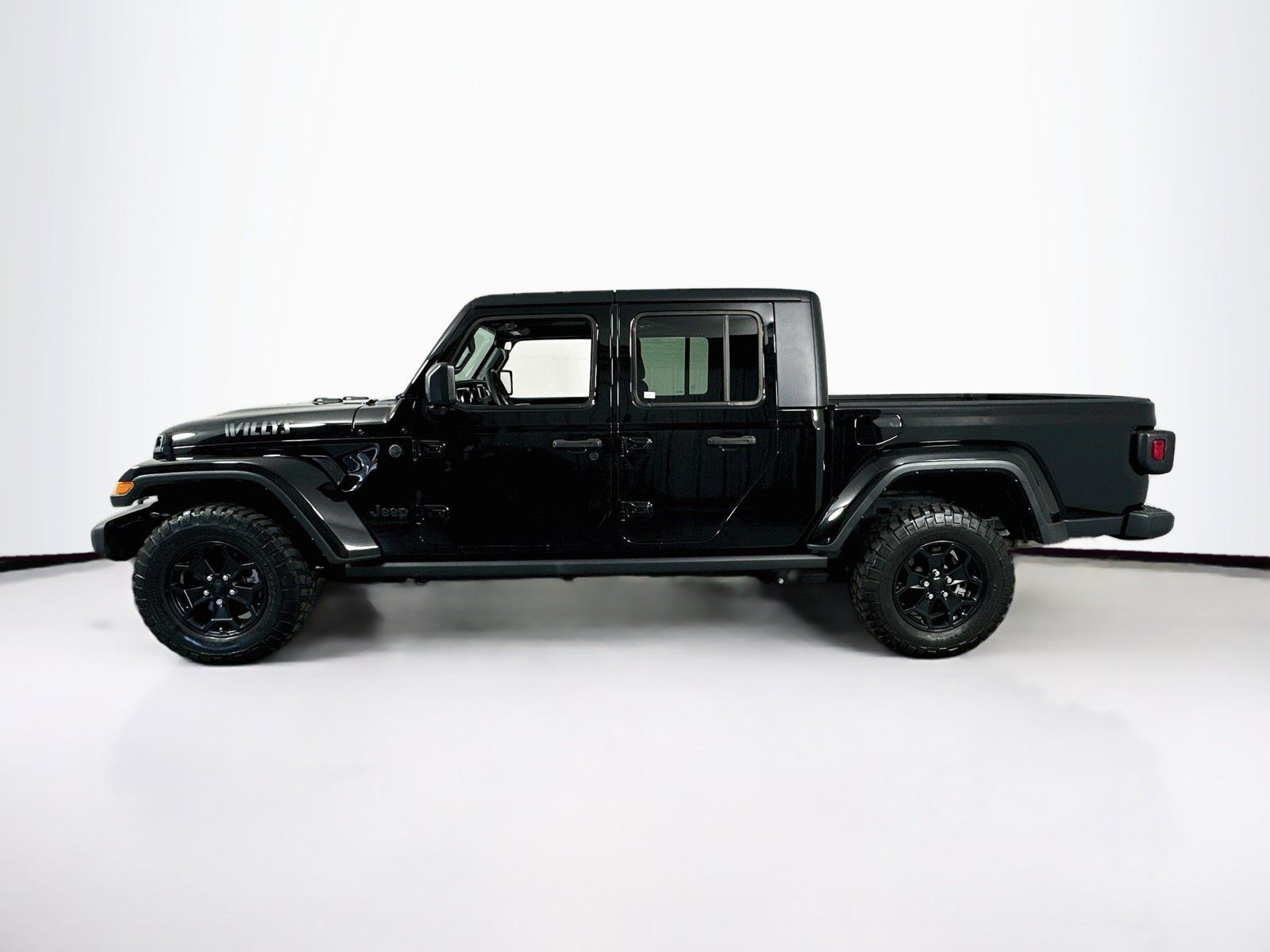 Used 2023 Jeep Gladiator Sport AWD/4WD image 8
