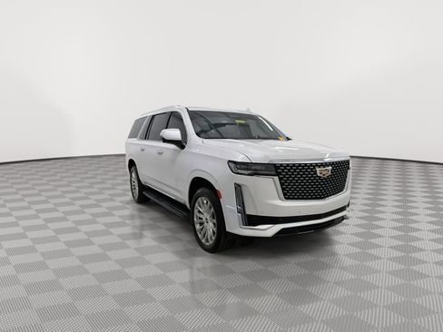 Used 2024 Cadillac Escalade ESV Premium Luxury w/ LPO, Floor Liner Package AWD/4WD image 13