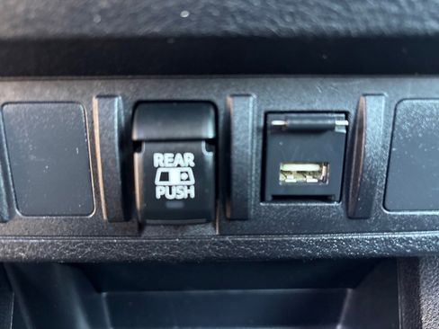 Used 2023 Toyota Tacoma SR5 image 36