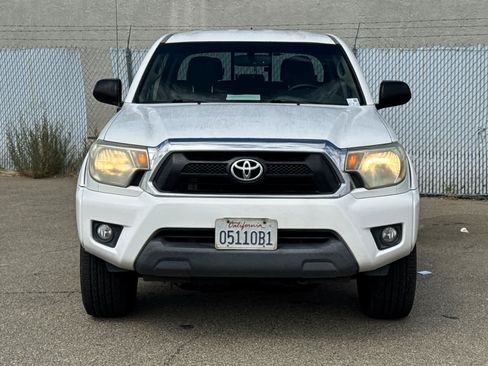 Used 2012 Toyota Tacoma PreRunner w/ SR5 Pkg RWD image 8