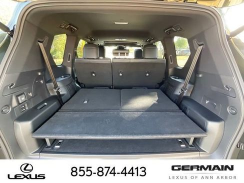 New 2025 Lexus LX 700h Overtrail image 23