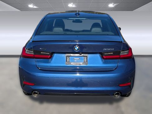 Used 2022 BMW 330i xDrive 330i xDrive image 9