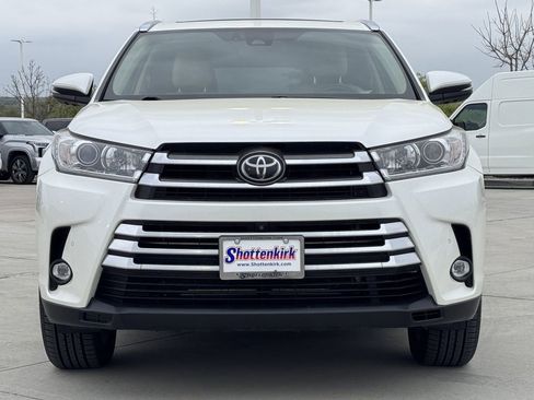 Used 2019 Toyota Highlander Limited Platinum image 7