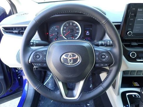 Certified 2022 Toyota Corolla Cross LE AWD/4WD image 23