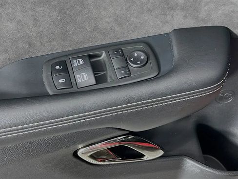 Used 2022 Dodge Challenger SRT Hellcat Redeye image 18