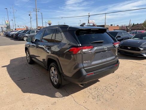 Used 2025 Toyota RAV4 XLE w/ Convenience Package image 6