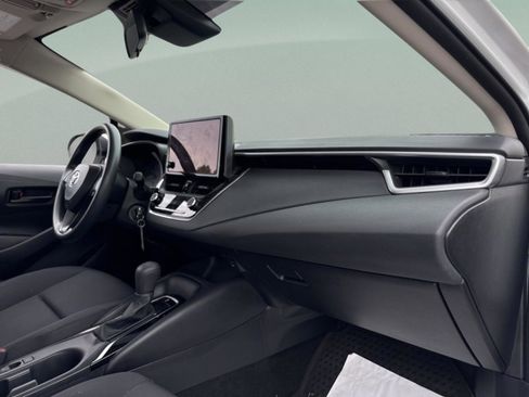 Certified 2024 Toyota Corolla LE image 34