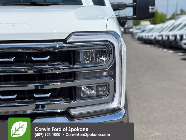 New 2026 Ford F350 Lariat AWD/4WD image 8