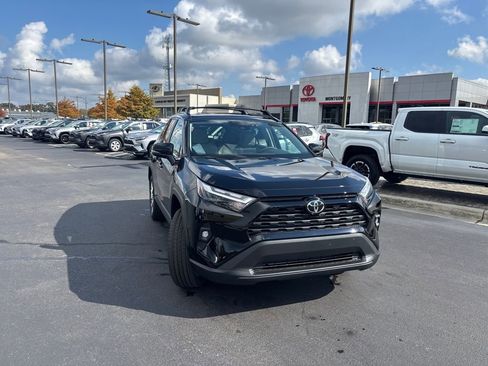 New 2025 Toyota RAV4 XLE Premium image 7