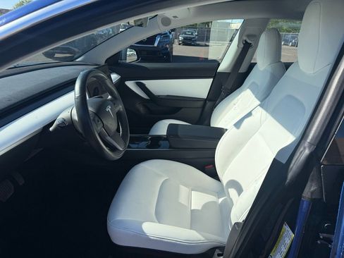 Used 2018 Tesla Model 3 image 13