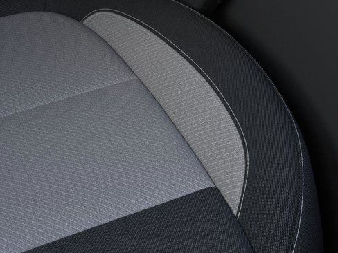 New 2025 Chevrolet Blazer LT w/ Convenience Package image 21