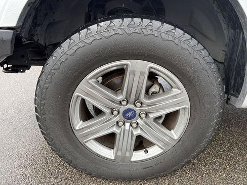 Used 2018 Ford F150 XLT w/ Equipment Group 302A Luxury AWD/4WD image 8