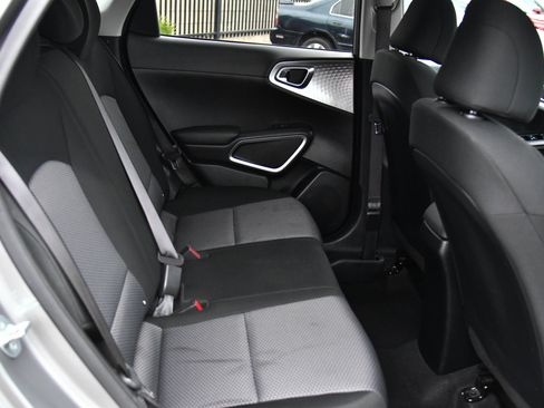 Used 2024 Kia Soul LX w/ Option Group 015 image 33
