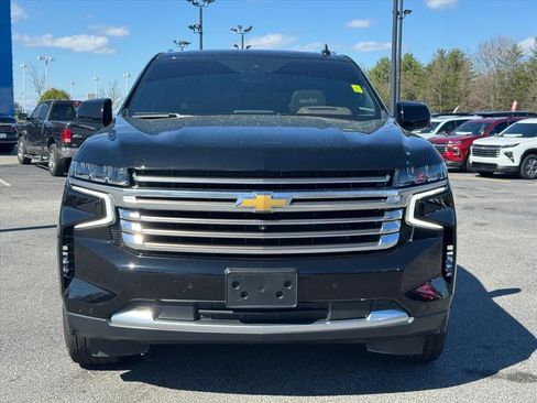 Used 2024 Chevrolet Tahoe High Country image 8