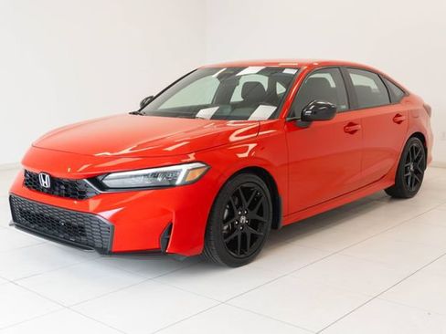 Used 2025 Honda Civic Sport image 6