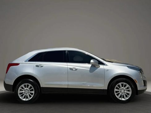 Used 2018 Cadillac XT5 FWD image 4