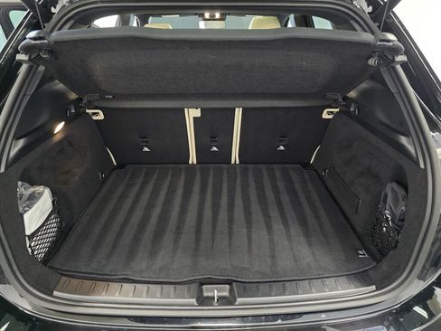 Used 2025 Mercedes-Benz GLA 250 4MATIC image 11