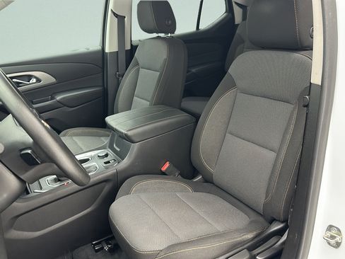 Used 2020 Chevrolet Traverse LS AWD/4WD image 14