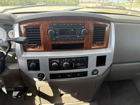 Used 2006 Dodge Ram 2500 Truck Laramie AWD/4WD image 59