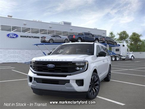 New 2026 Ford Expedition Max Platinum image 2