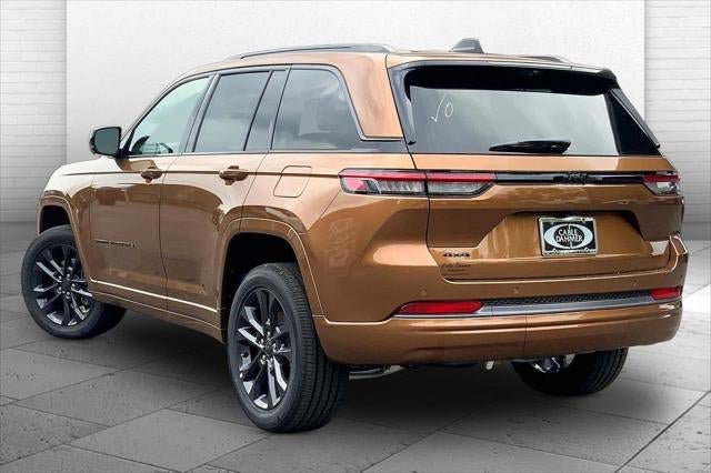 New 2026 Jeep Grand Cherokee Limited AWD/4WD image 17